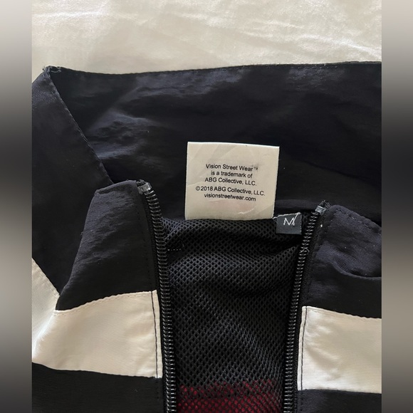 Vision Street Wear Skateboards Windbreaker Jacket, Medium - Picture 5 of 5